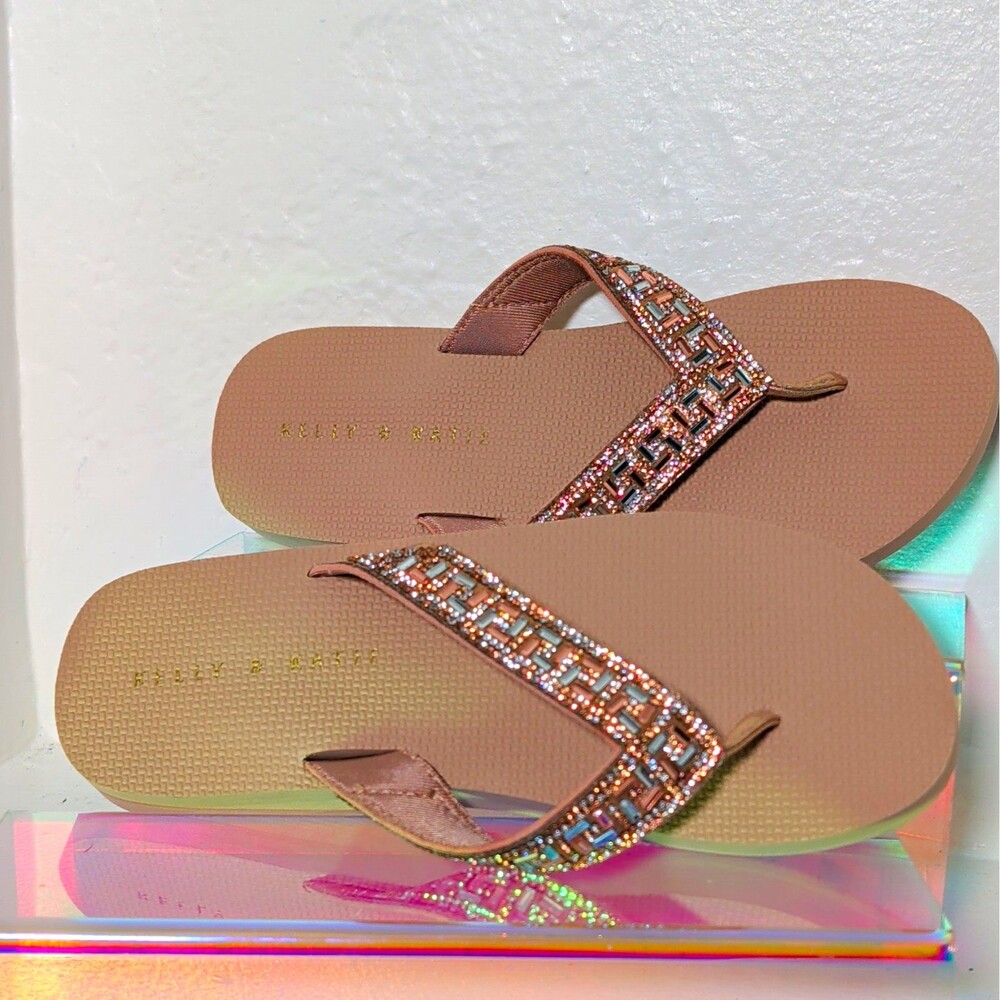 Kelly & Katie Vivienne Embellished Thong Sandals – Women’s 6M / EU 36.5 – NWOB